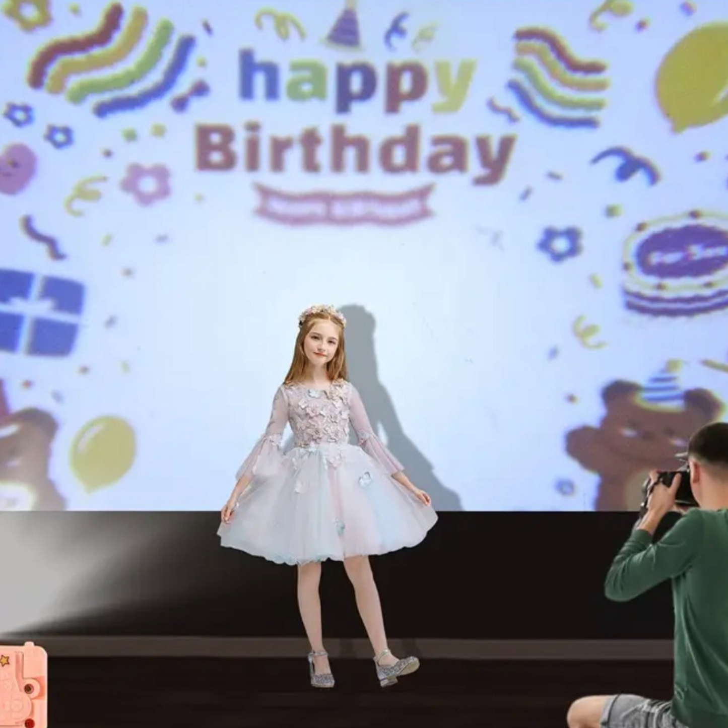 PixiCam™ - Mini Proyector en forma de cámara